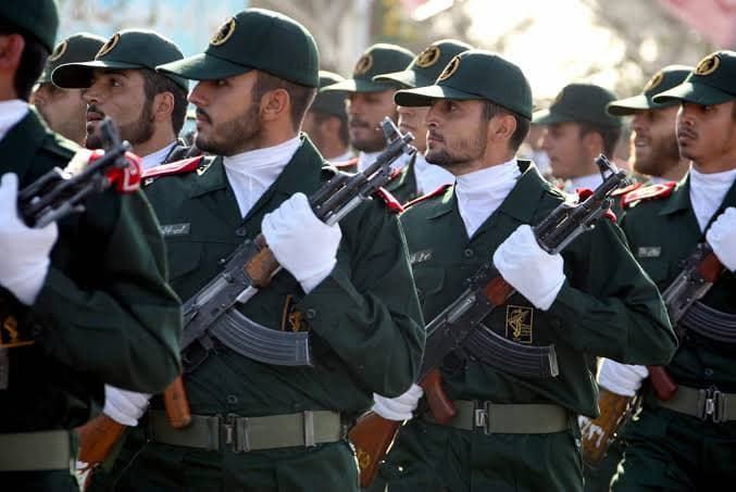الحرس الثوري الإيراني: الهجوم على لارك خطأ استراتيجي سيغيّر موازين القوى