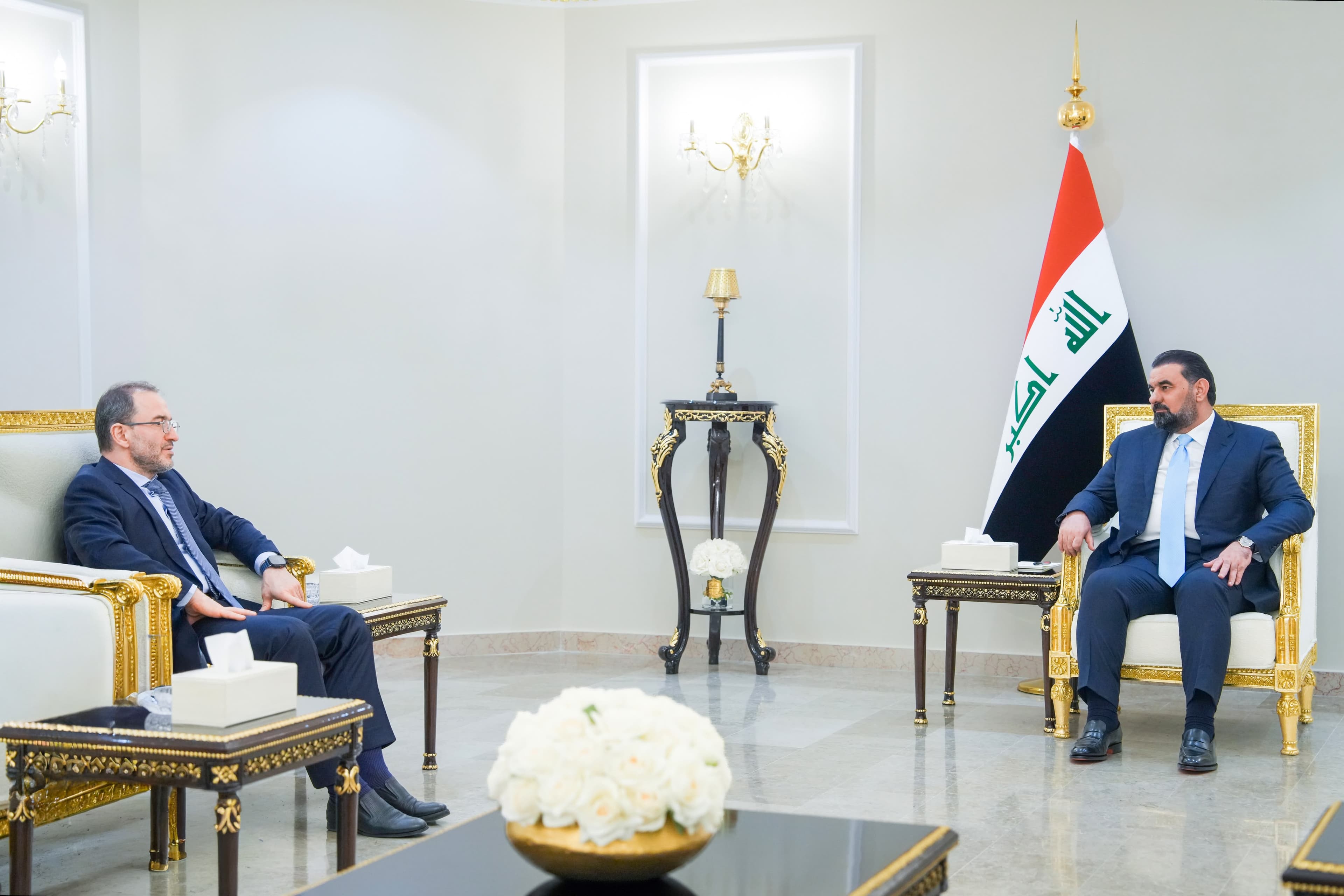 رئيس مجلس النواب يستقبل السفير الروسي ويناقشان العلاقات الثنائية بين البلدين