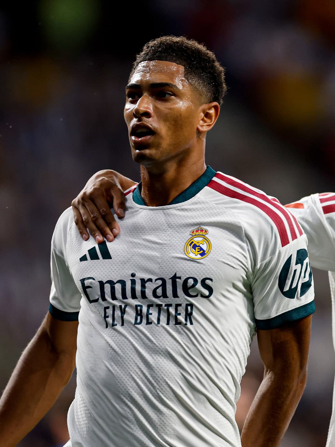 ريال مدريد يخطف أول ثلاث نقاط في الليغا بفوزه على إسبانيول بهدفين