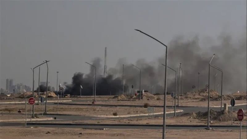 الحرس الثوري الإيراني يعلن استهداف معسكر العديري وقاعدة علي السالم الجوية في الكويت