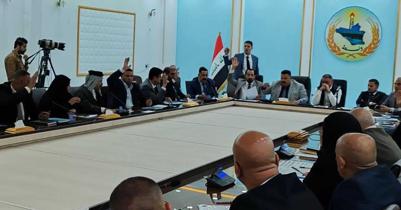 مجلس واسط يقيل مدير التربية ويحيل ملفاته إلى "محكمة النزاهة"