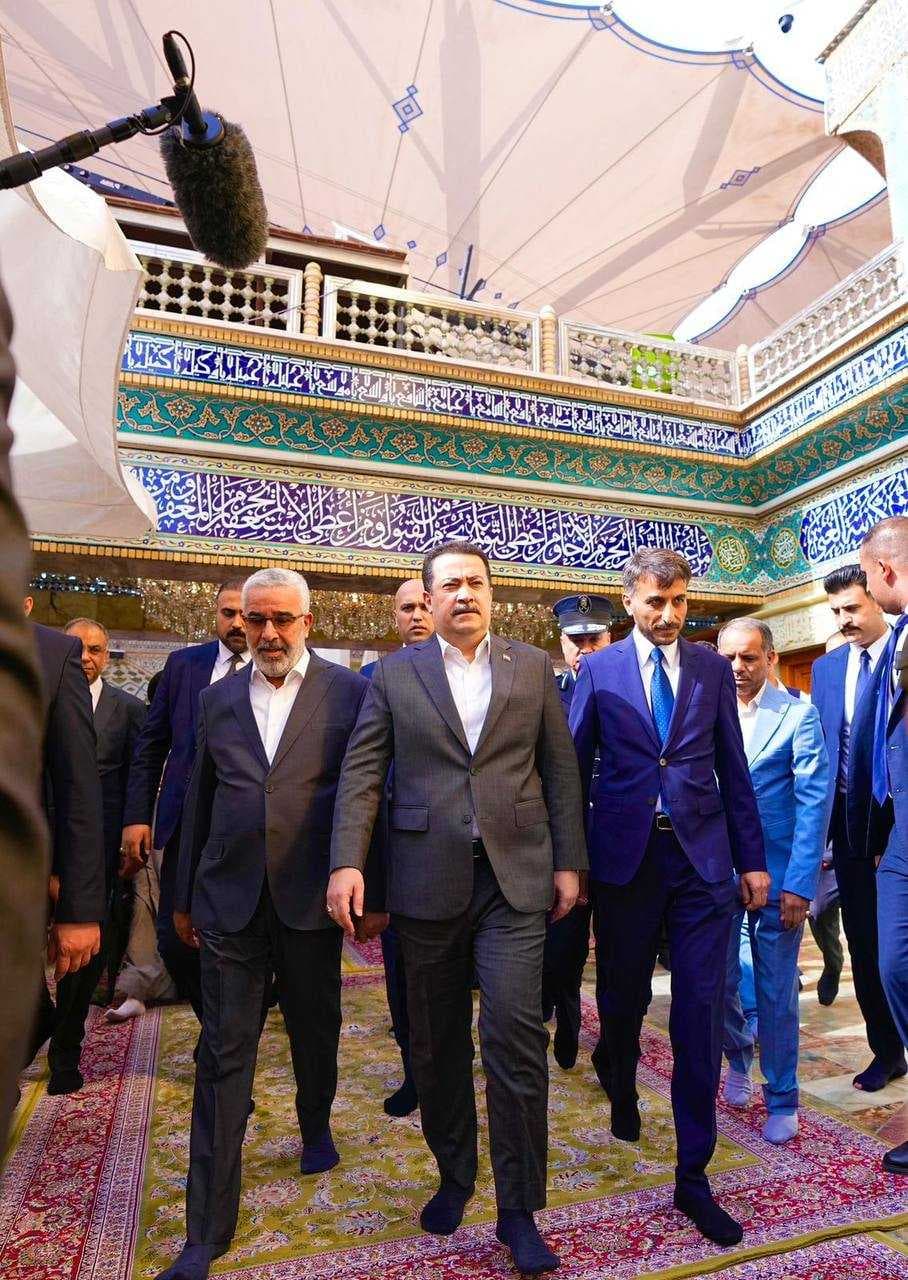 رئيس الوزراء يصل الى محافظة النجف