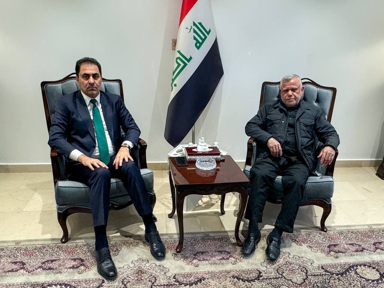 المندلاوي والعامري يبحثان التطورات السياسية وأولويات البرلمان ودعم الحكومة