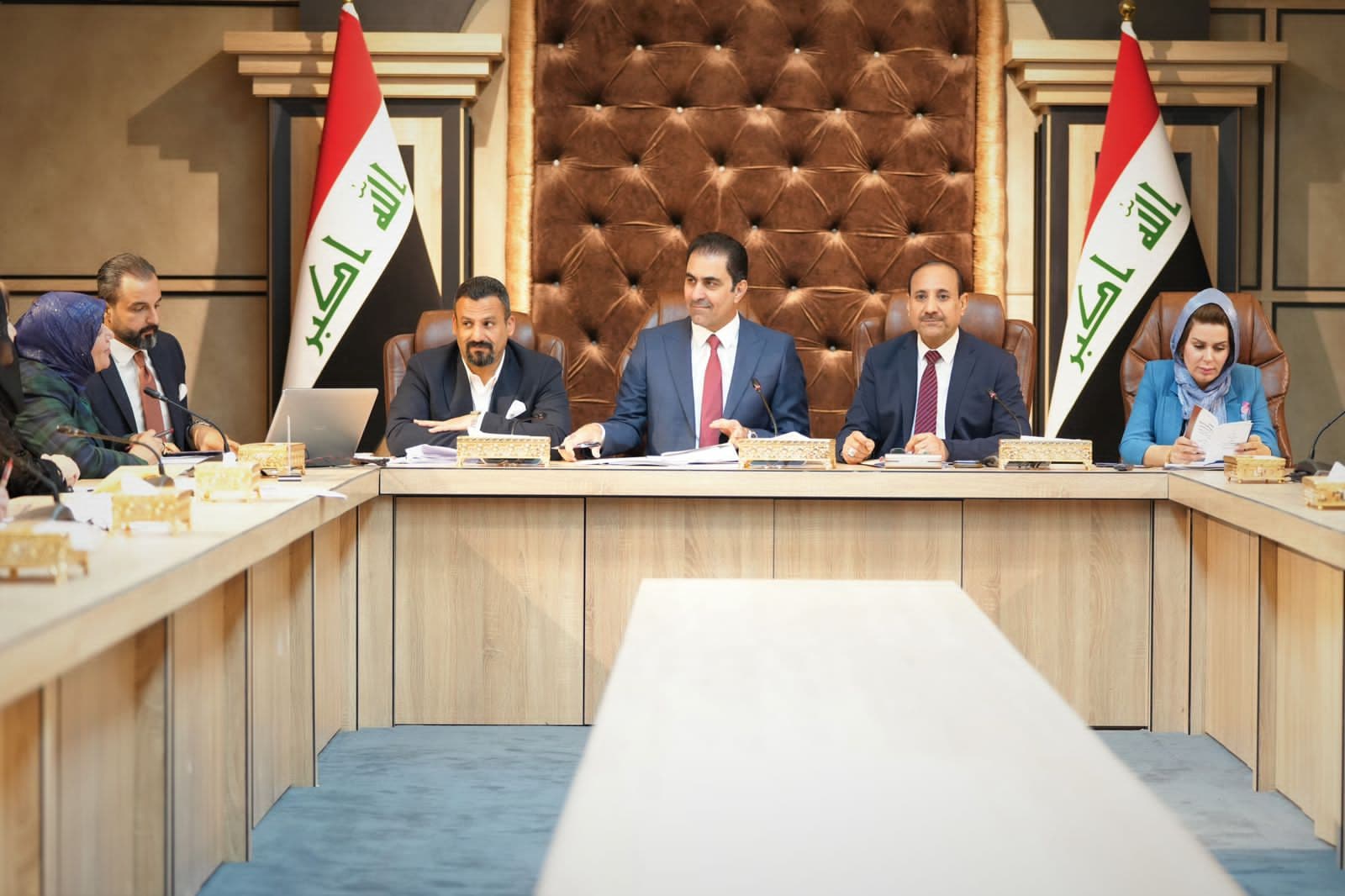 لجنة نيابية توصي وزارتي المالية والتخطيط بإطلاق تعليمات تنفيذ جداول موازنة 2024