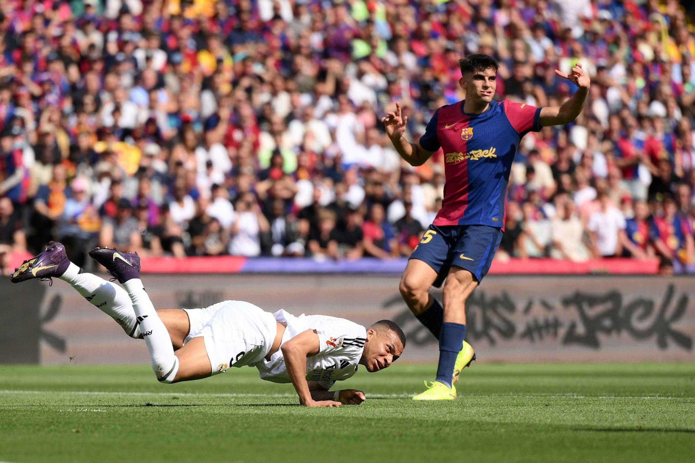 برشلونة يحسم قمة الكلاسيكو ويقترب من لقب الليغا