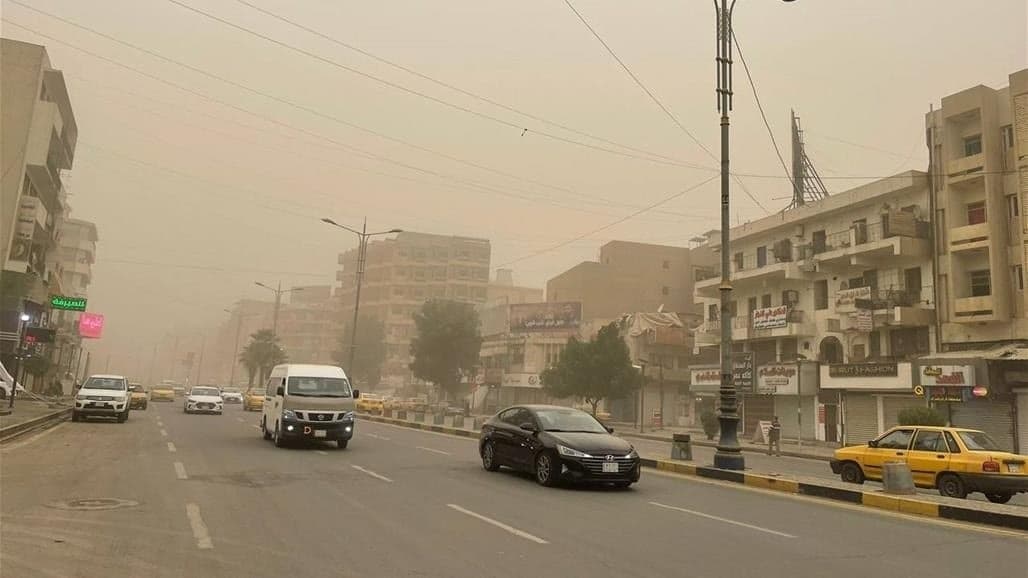 تصاعد بالغبار وانخفاض تدريجي بدرجات الحرارة بعد موجات الحر الشديدة